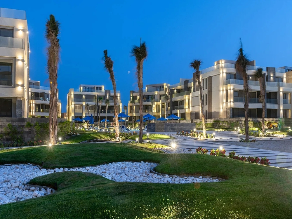 Lavista Ray gallery image