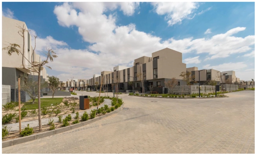 Club Side 133m & 137m Al Burouj